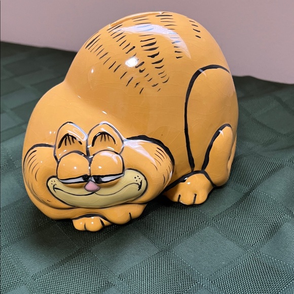 Vintage Yellow Garfield Ceramic Piggy Bank - Picture 8 of 9